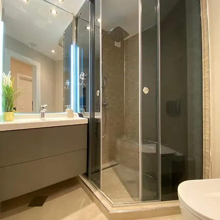 Ivart, City Center, Lux 2br Apartment, 2 Queen Size Beds Belgrado