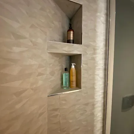 Appartamento Ivart, City Center, Lux 2br Apartment, 2 Queen Size Beds